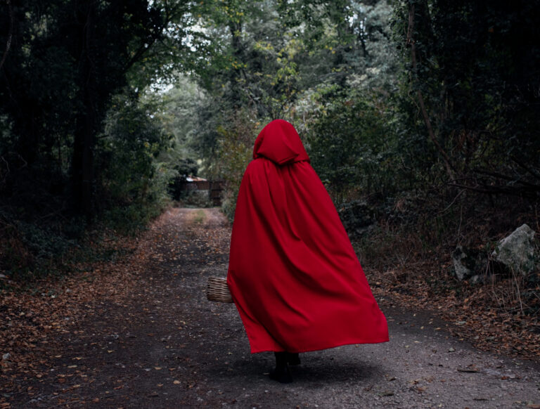 Review: Sisters Red by Jackson Pierce